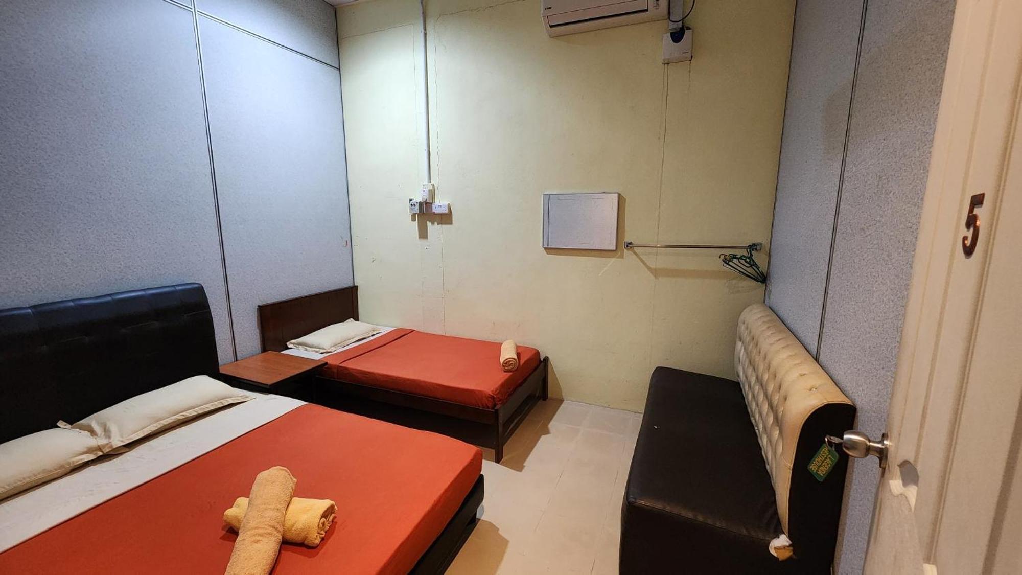 Lagenda Resthouse Cenang Beach Pantai Cenang  Dış mekan fotoğraf